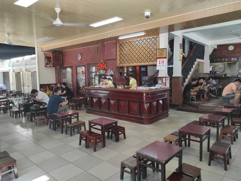 創業30年以上！老舗カフェでベトナム人になりきろう