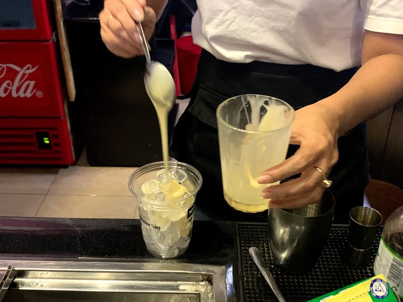 ここの持ち帰りのコーヒーとヨーグルトドリンクが絶品