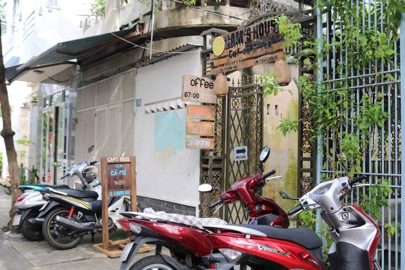 完全に住宅エリアの一角にかわいい看板！