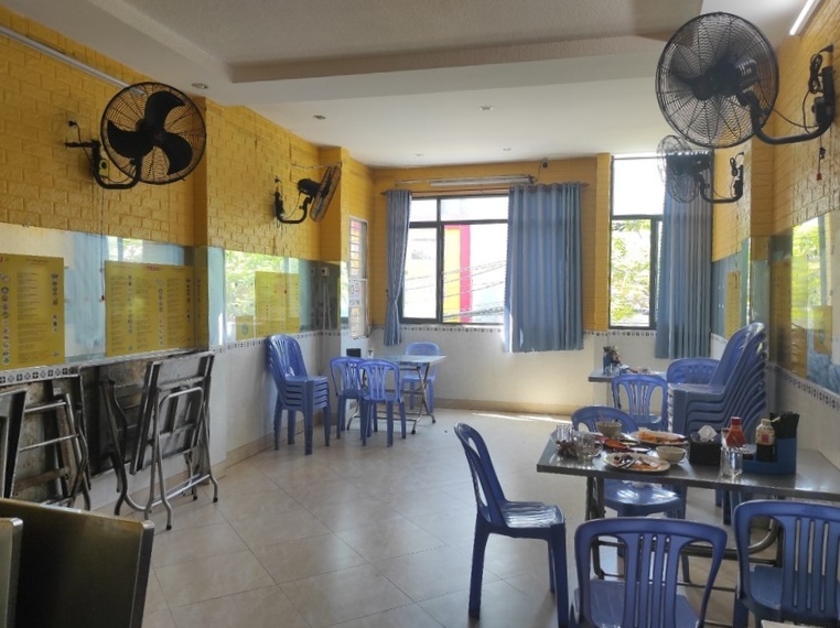 Tiệm Ăn Chợ Lớn(チョー市場料理屋)