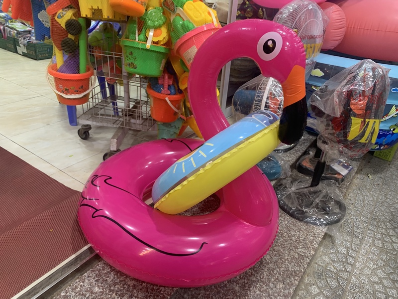 カワイイ浮き輪