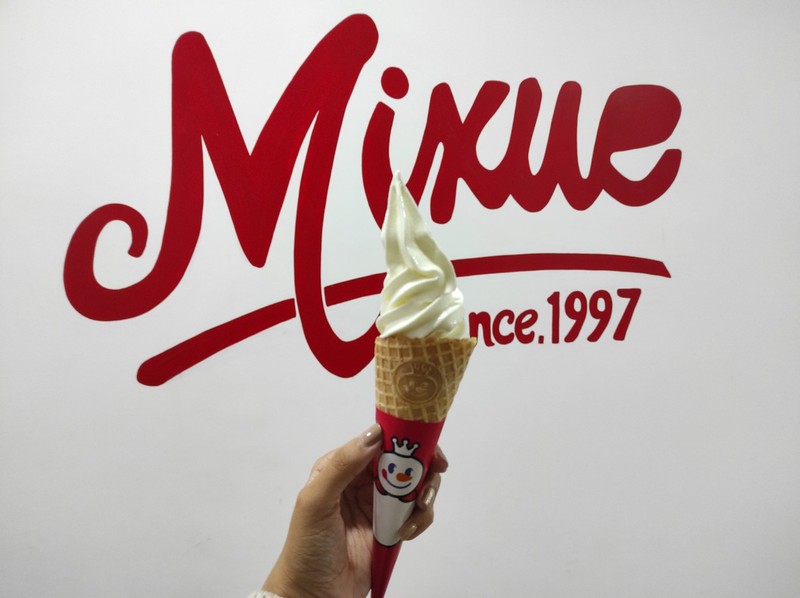 目玉商品のアイスは大きくて満足度高め！