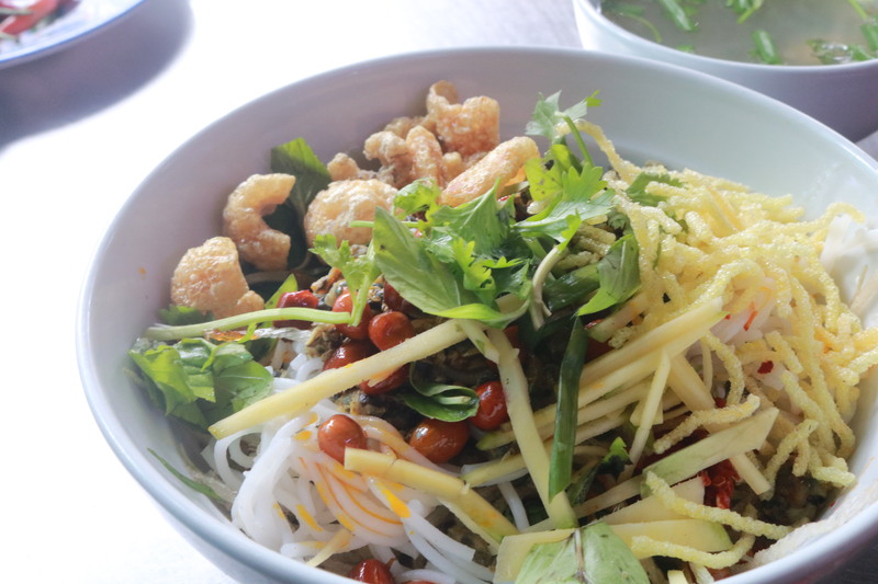 スタンダードな「コムヘン」と「ブンヘン」の２種類を注文