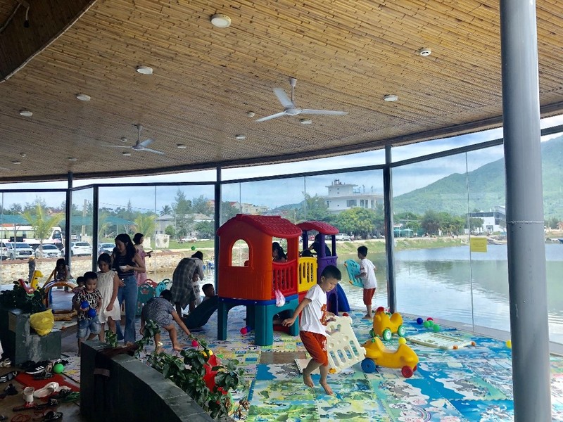 VietPearl Seafood Restaurant