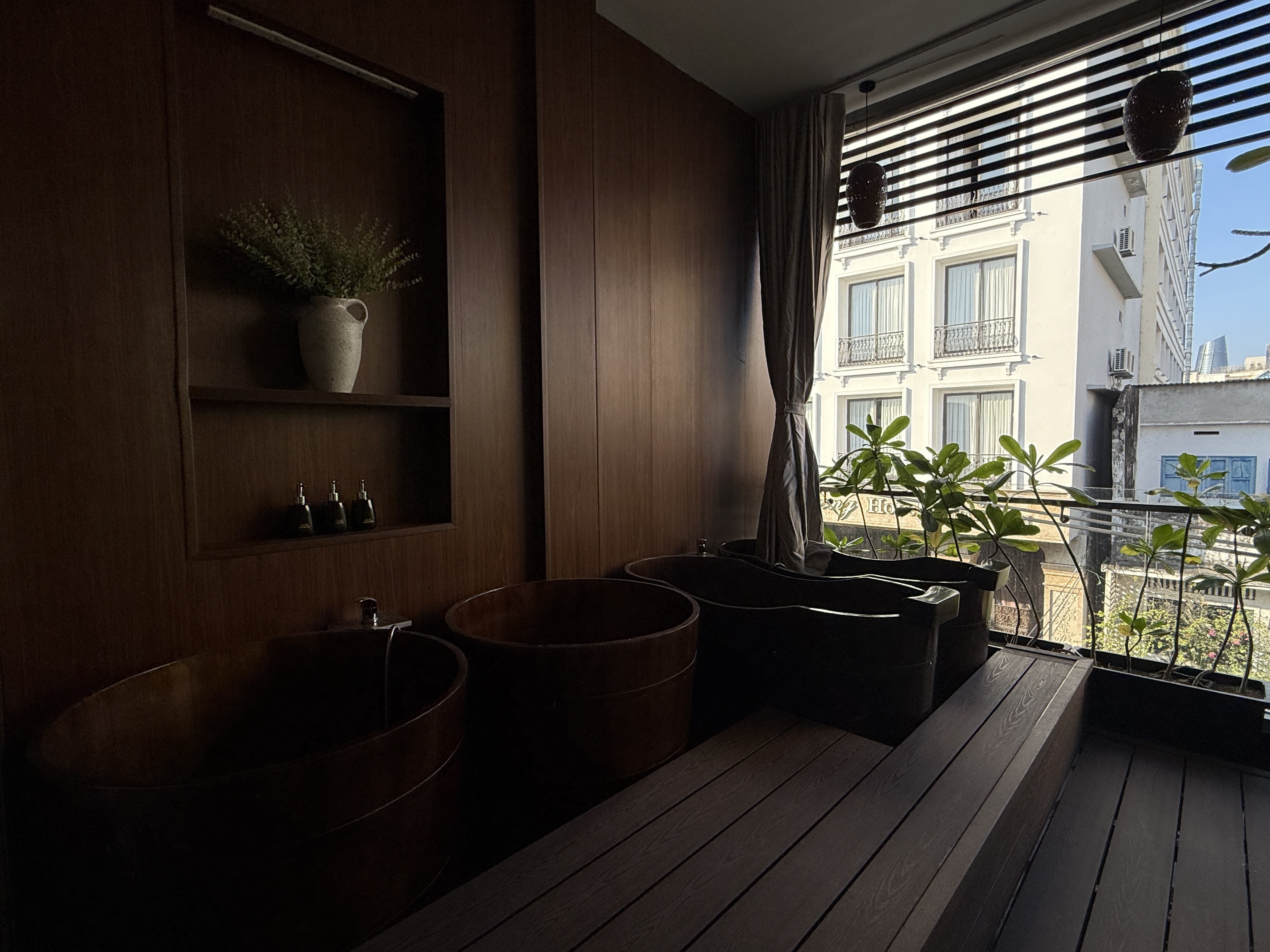 この部屋のみ浴槽付き。<br>この部屋が良い場合は予約する際に事前に伝えてみてください。(料金は別途かかりません）<br>