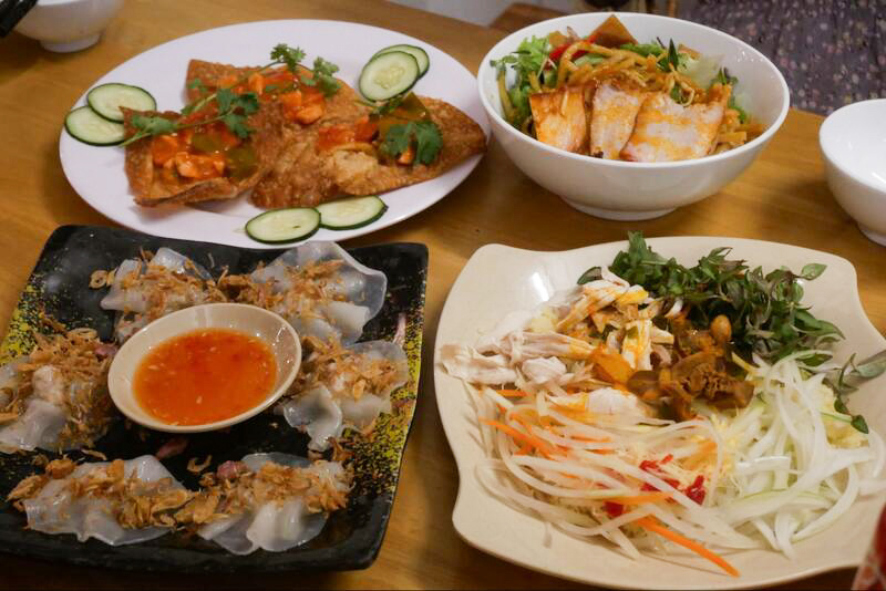 ホイアングルメ