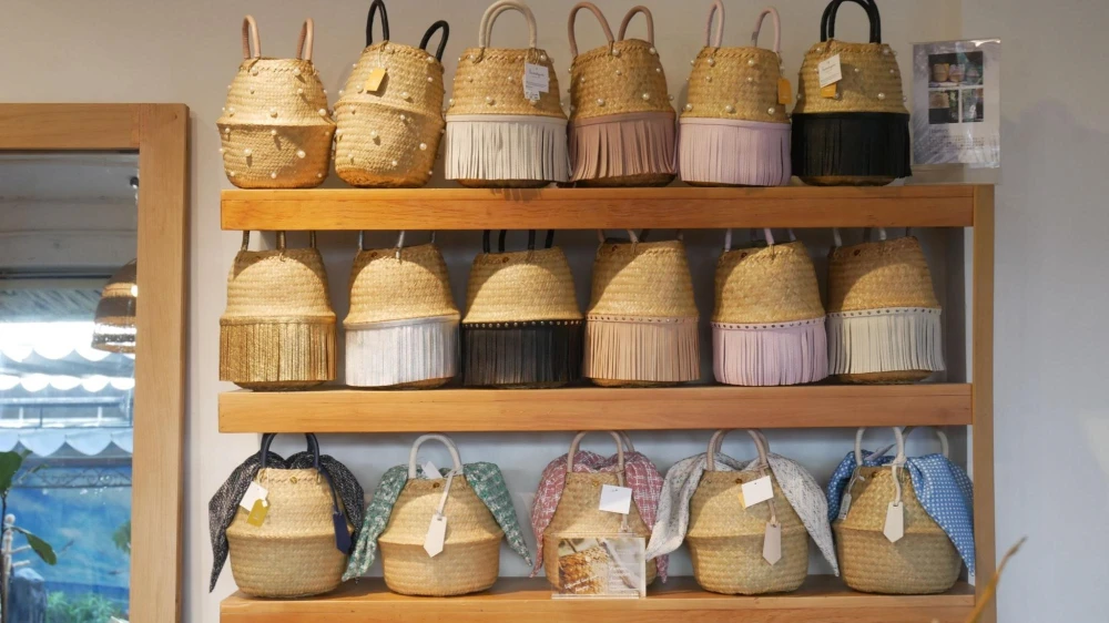 柔らかくて軽いのに丈夫な素材でベトナムに帰ってからも愛用できる商品としておすすめです！