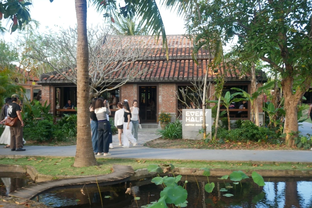 ホイアンカフェ