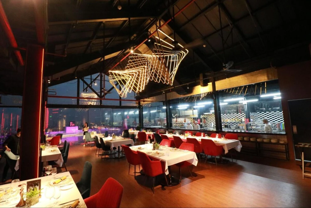 ダナンルーフトップバー