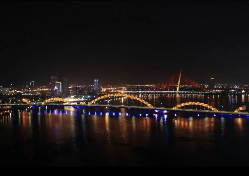 ダナンルーフトップバー