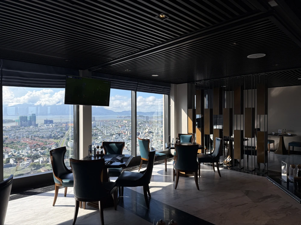 ダナンルーフトップバー