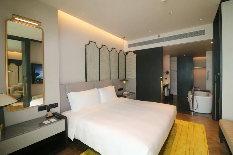 Hoiana Hotel &amp; Suites