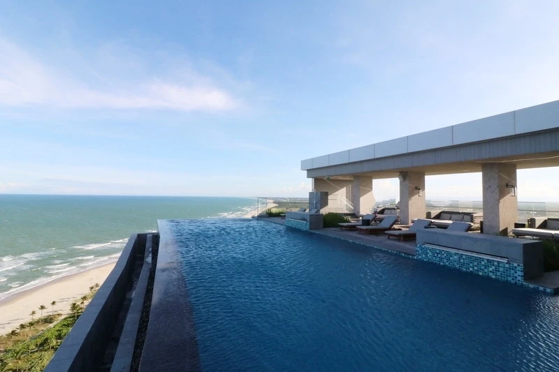 Hoiana Hotel &amp; Suites