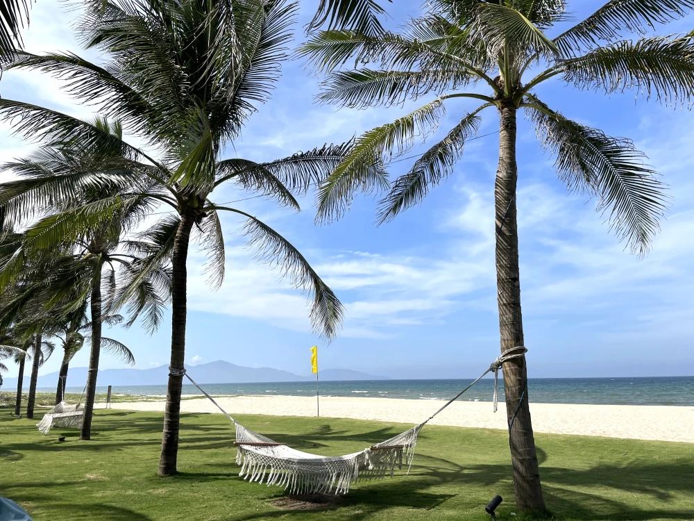 ホイアンビーチ沿いの人気ホテル