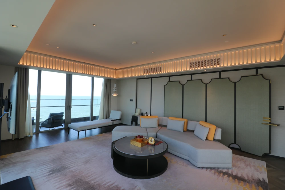 Hoiana Hotel &amp; Suites