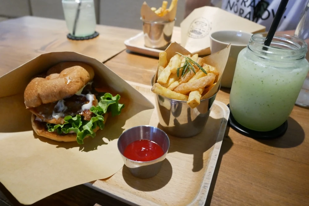 ダナンハンバーガー