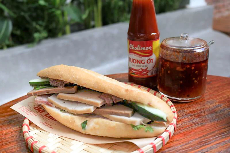 ダナンバインミー