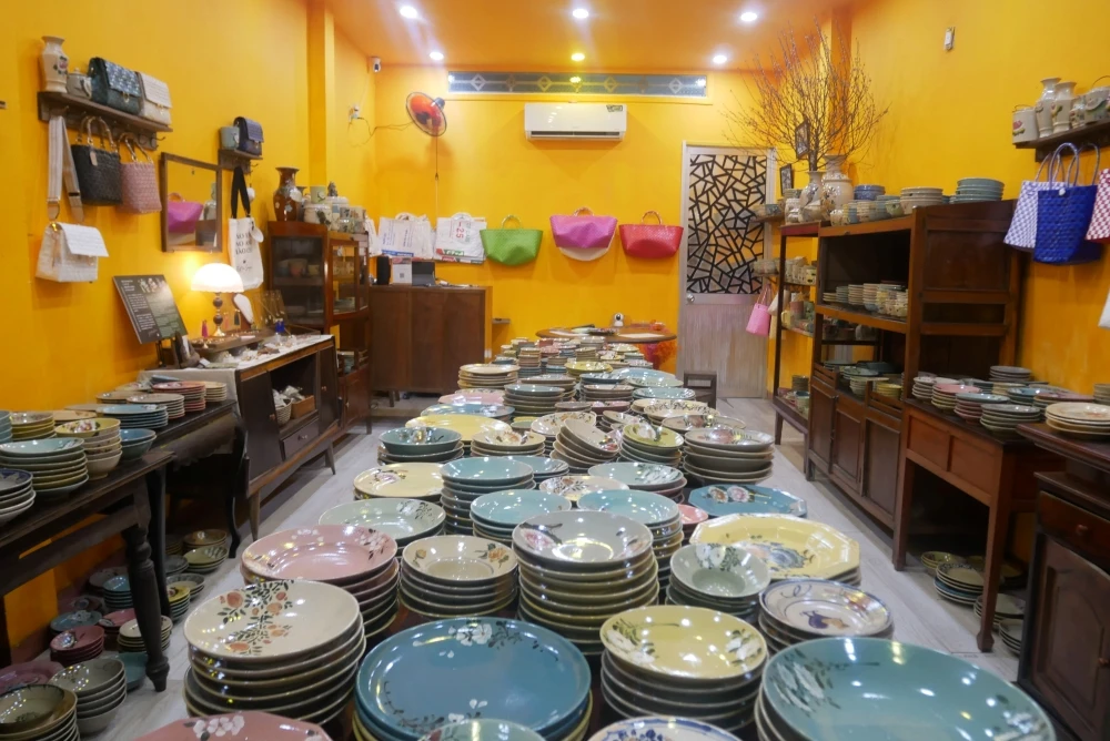 Nang ceramics