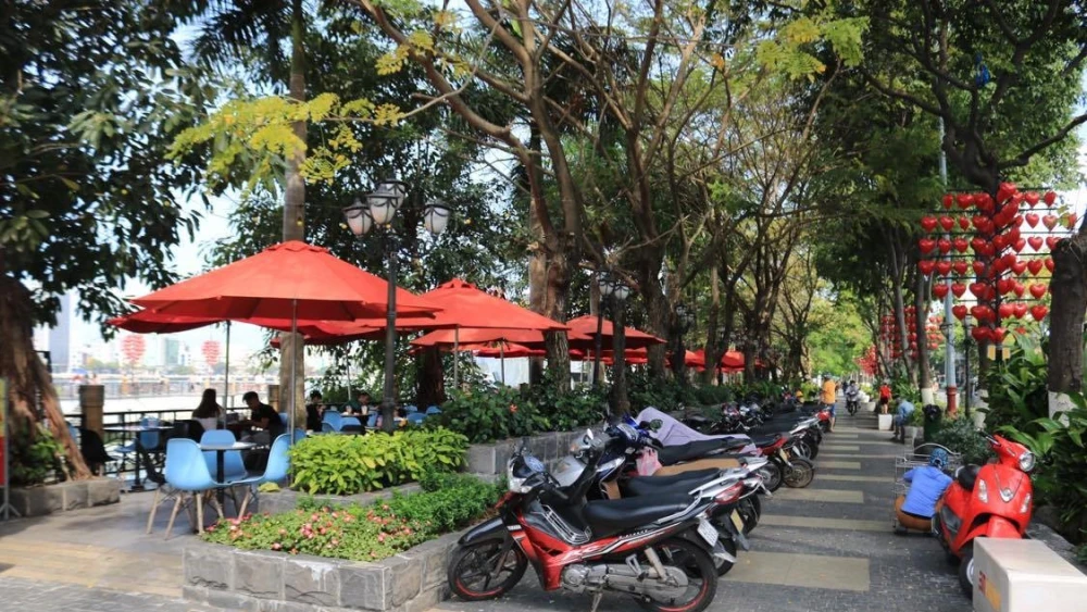 DHC Marina
