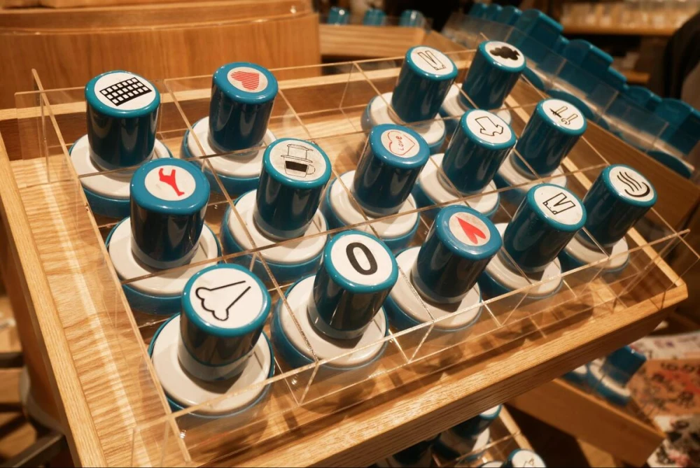 イオンモールフェ