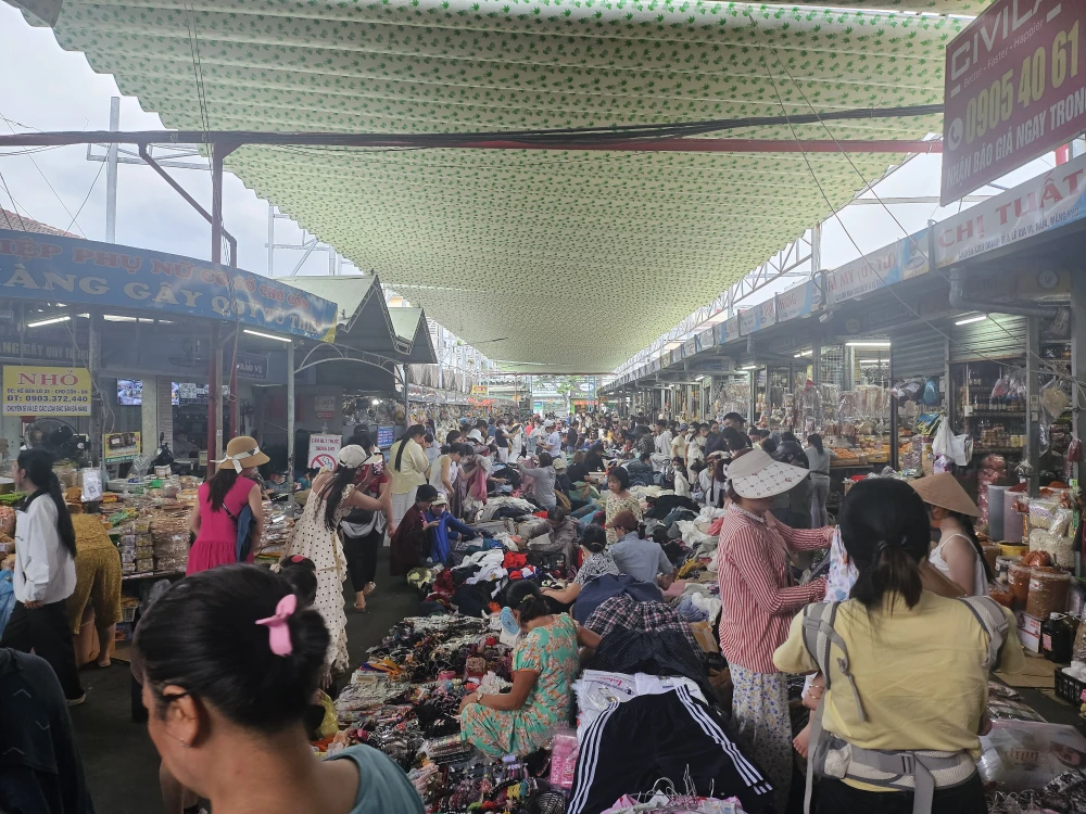 ダナン市場