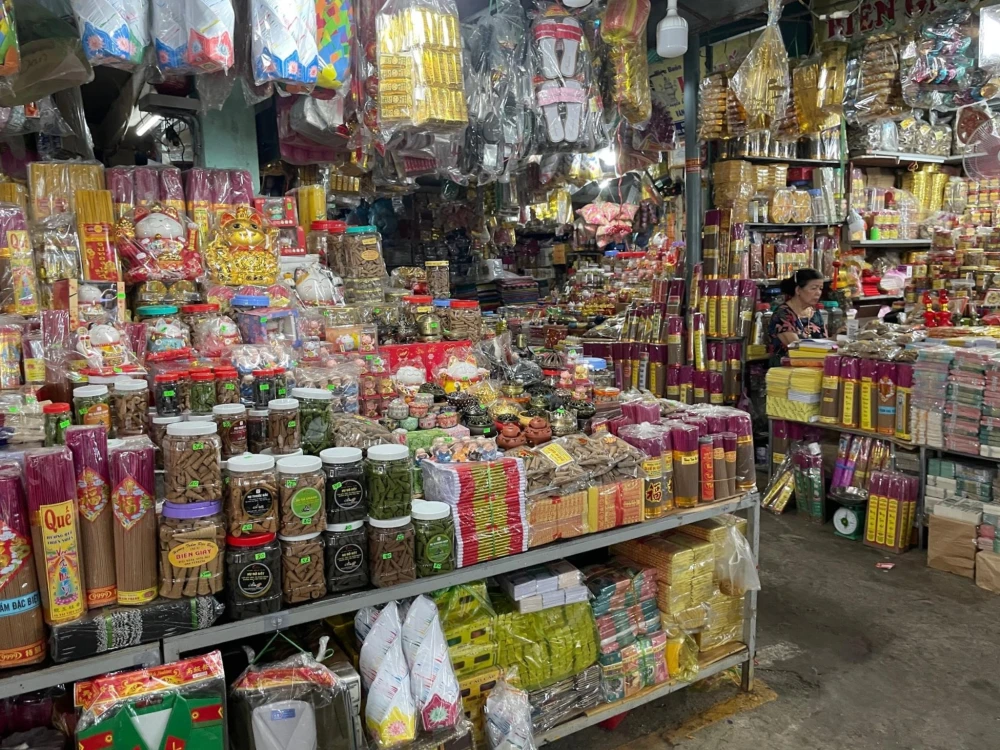フエ市場
