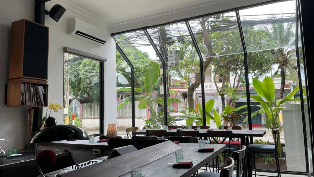Gụ Wine Bistro（グー ワイン ビストロ）