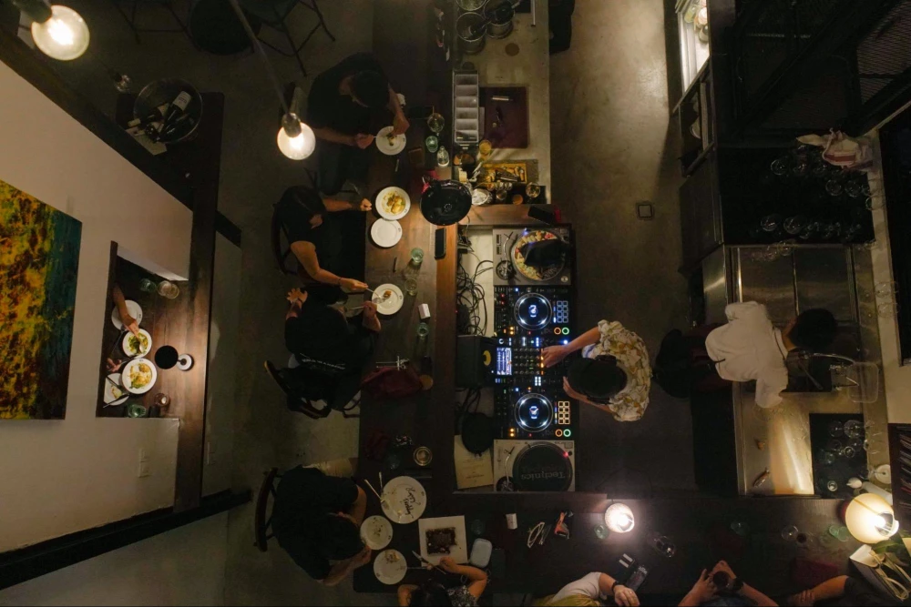 Gụ Wine Bistro（グー ワイン ビストロ）