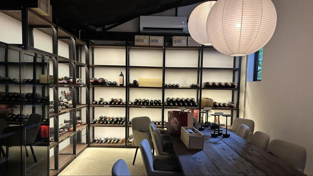 Gụ Wine Bistro（グー ワイン ビストロ）