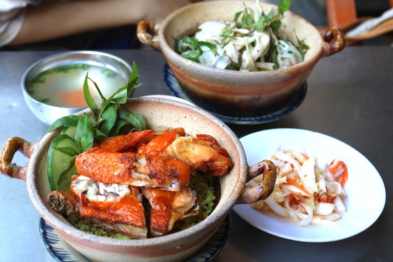 ダナン│土鍋のコムガーを楽しめるCƠM GÀ SỐ ZÁCH(コムガーソーザック)