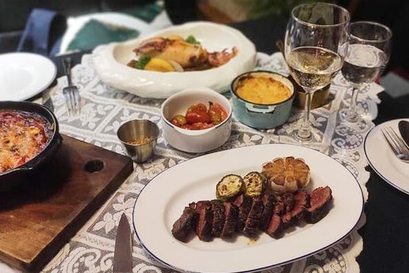 ダナン・夜景と共に楽しむ南フレンチ料理店「Cabanon Palace(キャバノンパレス)」