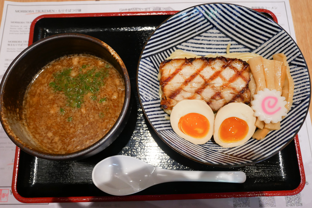 ダナン｜日系ラーメン＆つけ麵専門店「Yushoken(優勝軒)」