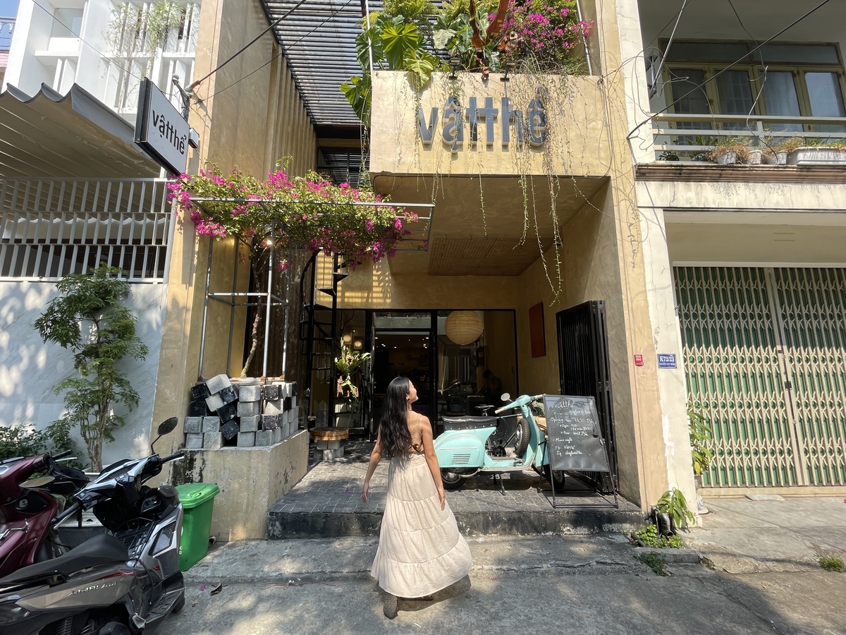 【一時閉店】ダナン海沿いのアーティスティックな空間がカワイイVatthe coffee & beer（ヴァットテー コーヒー＆ビール）