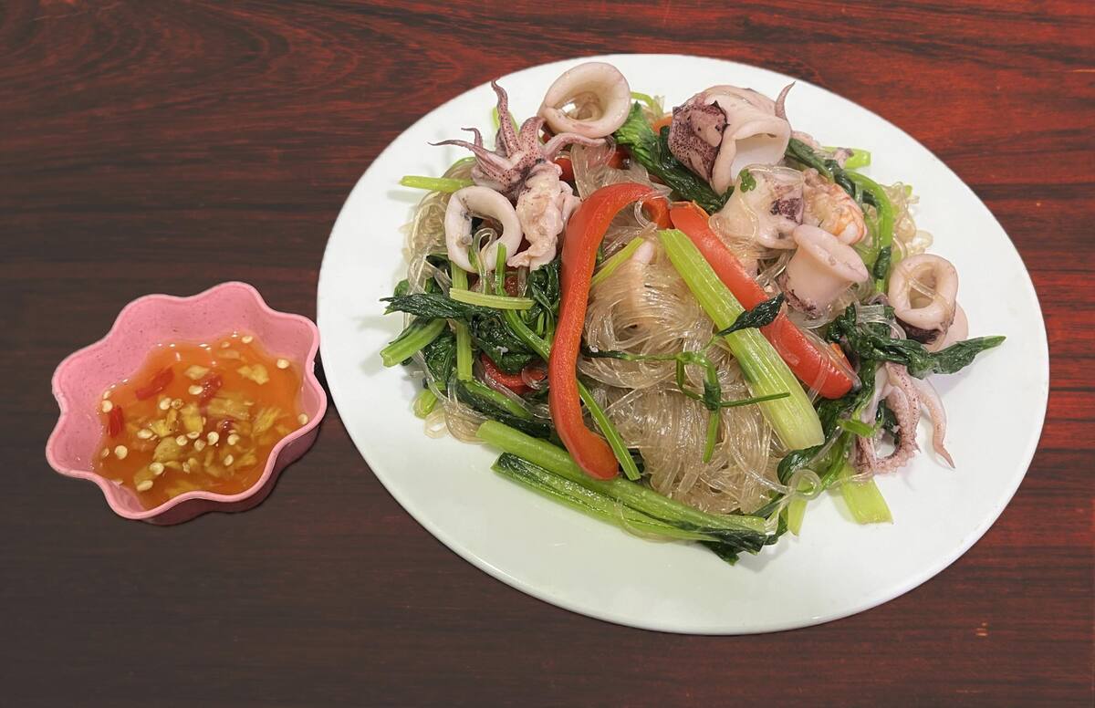 ベトナム母から教わるベトナム料理│海鮮炒め春雨「Mien xao hai san」のつくり方