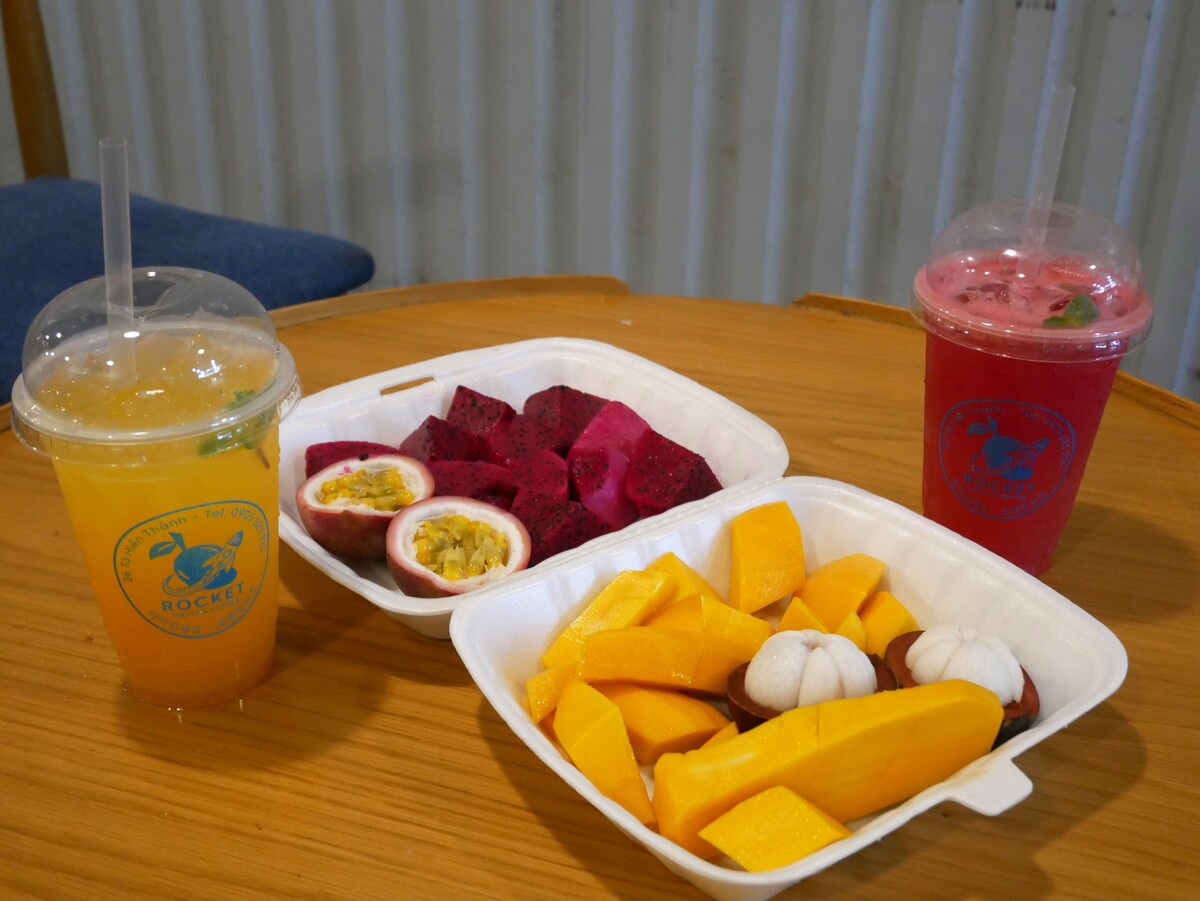 ベトナム・ダナンでフルーツが食べられるお店「Rocket Fruits（ロケットフルーツ）」