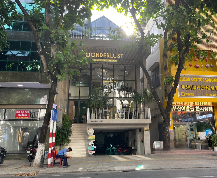 ハン市場にほど近いお土産ショップが併設されたおしゃれカフェ「Wonderlust Bakery & Coffee」