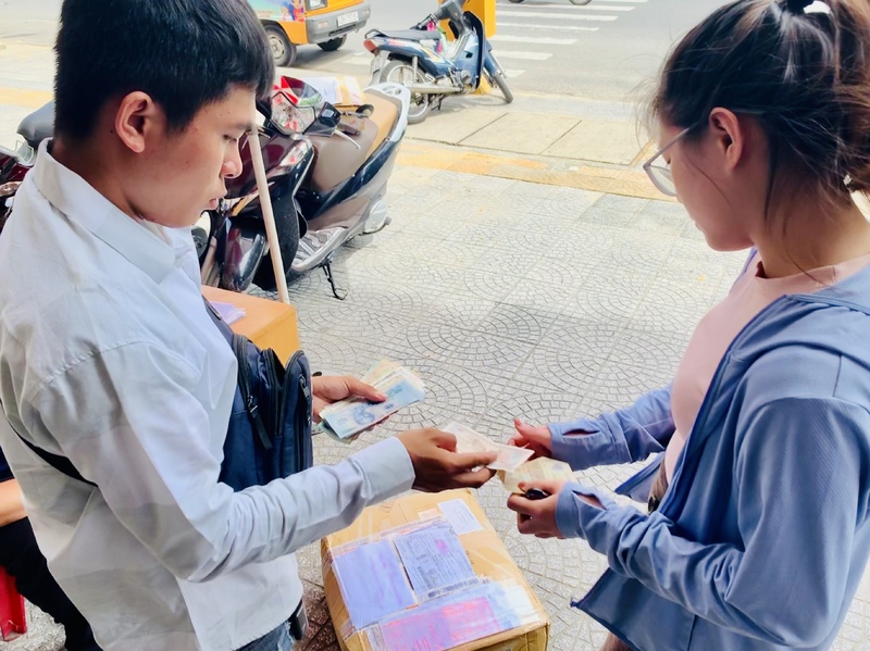 【ダナン就職在住までの道のり】実際に荷物をEMSで送って受け取ってみた