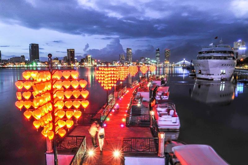 【ダナン2020年最新版】カップルにおススメのレストラン・バー14選