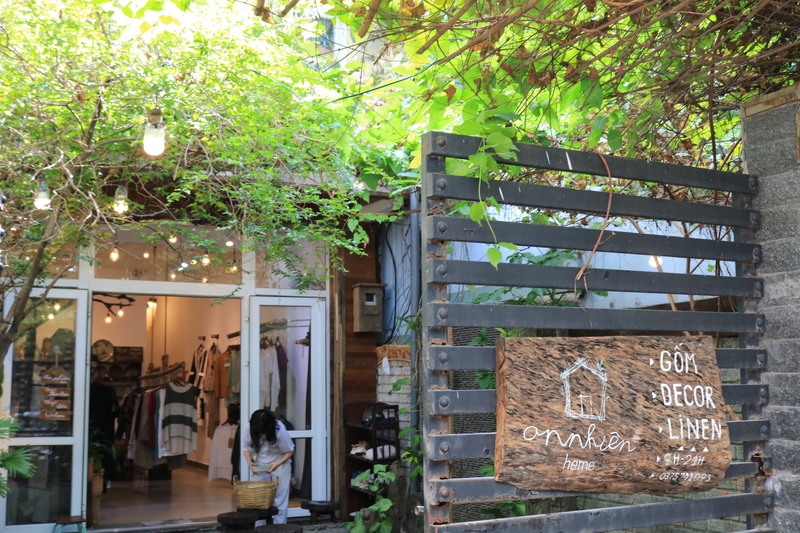 【移転】おしゃれ在住者は知っている食器と洋服のお店！An Nhiên's home（アン ニェンホーム）