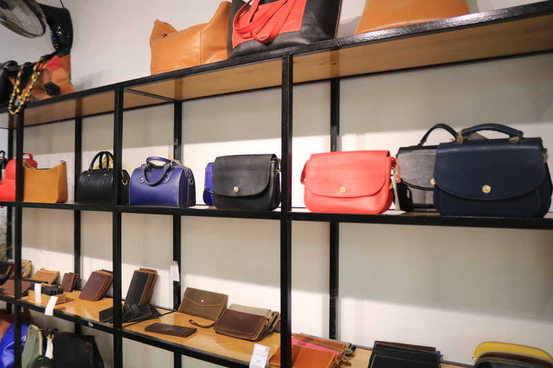 【閉店】ダナンでハンドメイドのバッグやお財布が買えるAnton Leather(アントンレザー)