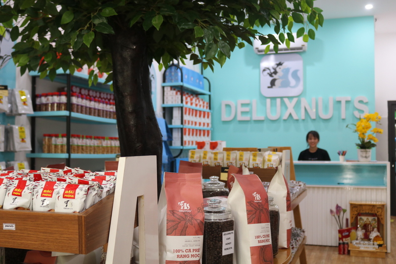 【閉店】ダナンのベトナムナッツ専門店DeluxNutsで美味しいお土産をゲットしよう！