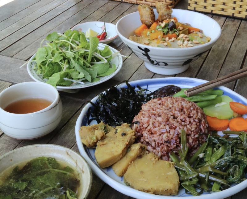 一度食べたらハマる！マクロビ・ベトナム料理のBao An Macrobiotic