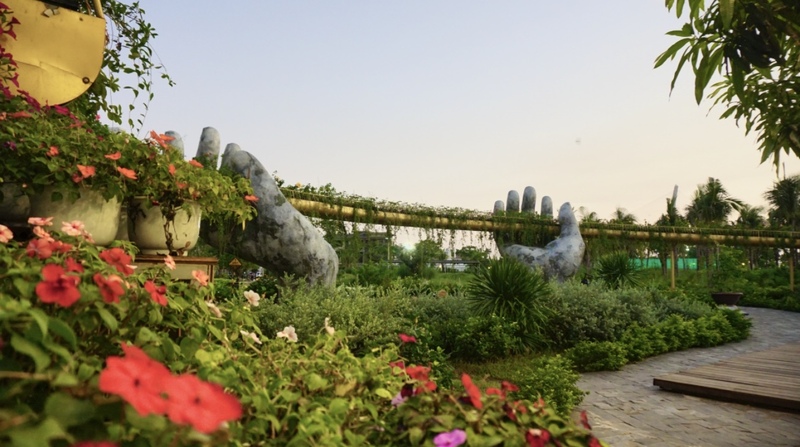 【移転】ダナンで一番ド派手なローカル居酒屋はここ！Draft Beer(ドラフトビアー)