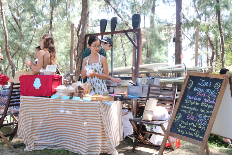 ホイアン・アンバンビーチでマルシェやフリマを堪能しよう