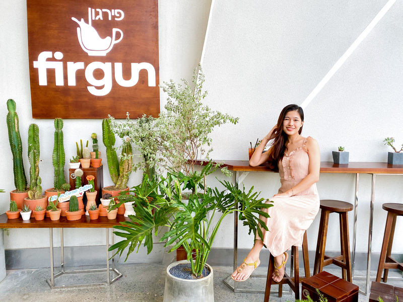 ハン川沿いでティータイム！HAIAN Riverfront Hotelのfirgunカフェ