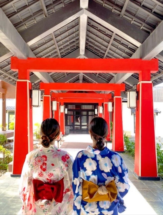 ビーチ沿いで日本食を楽しもう「ダナン三日月・波レストラン」