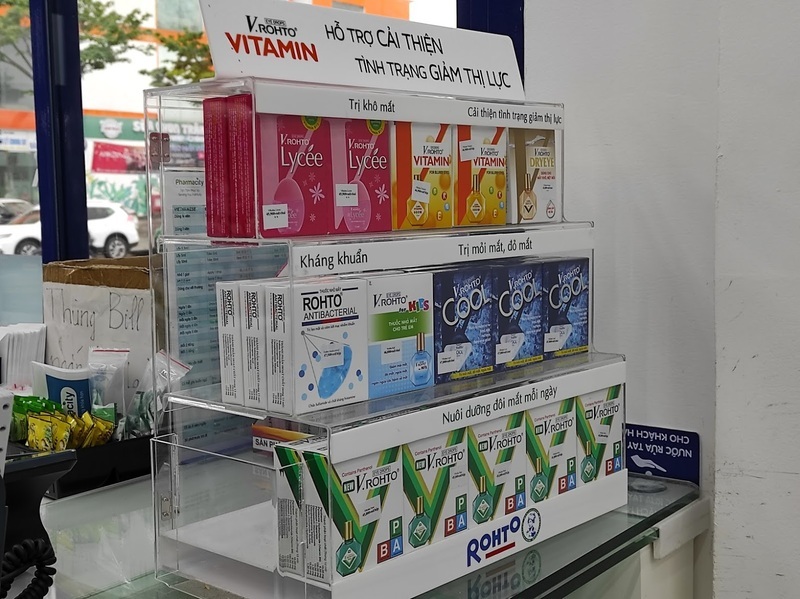 ベトナムで購入可能な日系ブランドの目薬！ロート製薬V・ロート