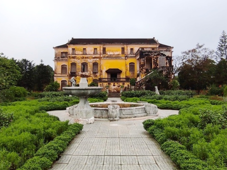フエのアンディン宮殿はフランスへ行った気分になれる特別な空間だった