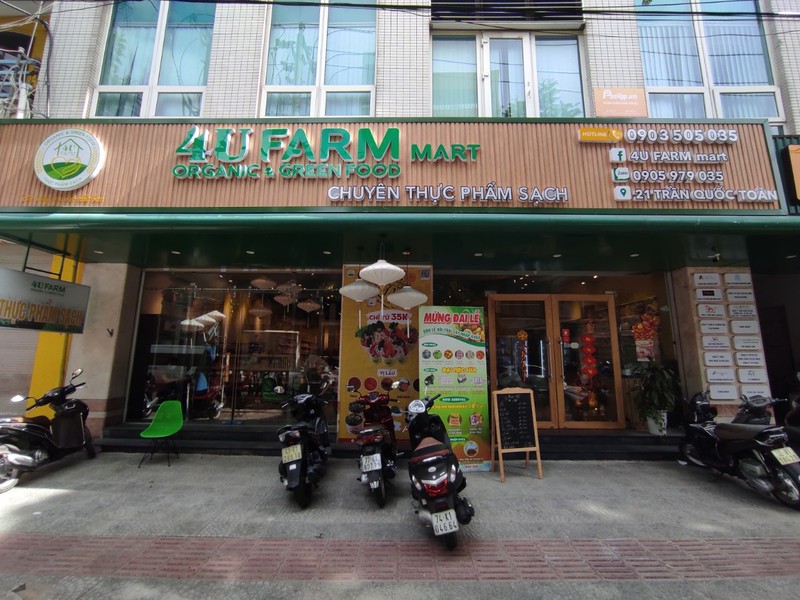 ダナンのミニスーパー4U FARM MART