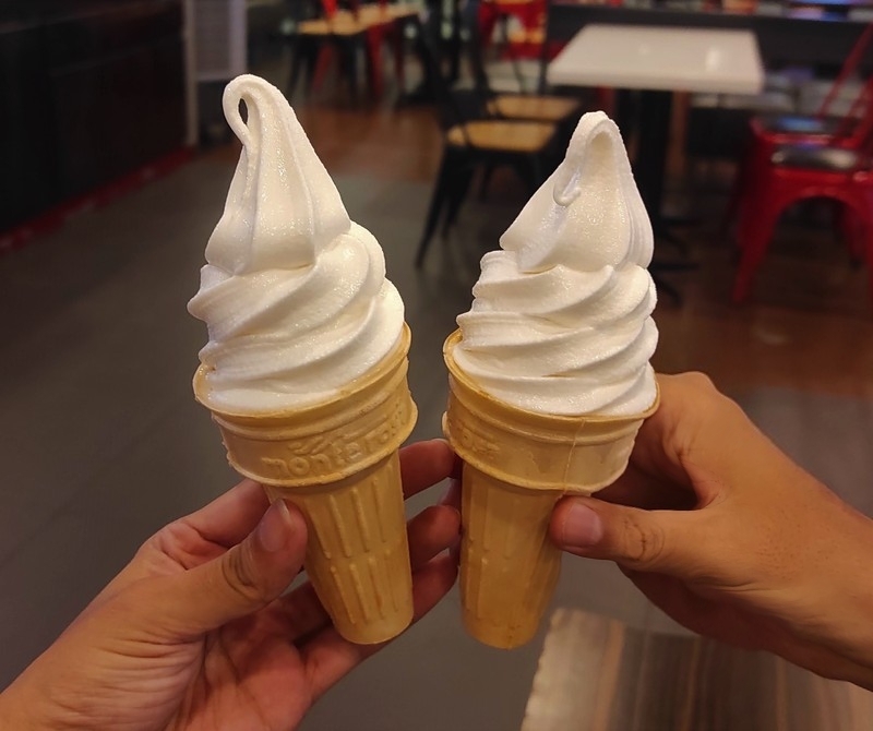 ベトナム限定⁉あのファストフード店の25円アイスはおやつにピッタリ♪